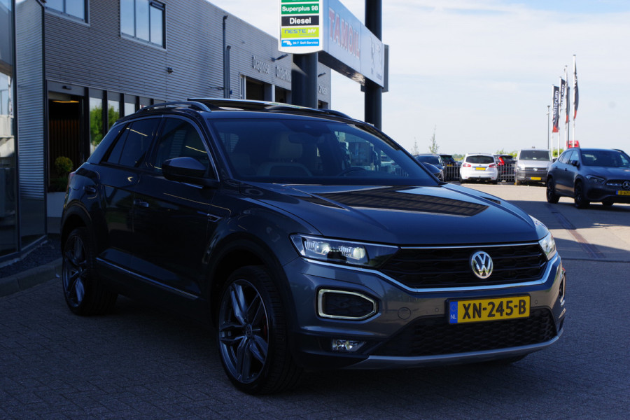 Volkswagen T-Roc 2.0 TSI 4Motion 190 PK R-Line Automaat, *NL-AUTO*, Panoramadak, Winterpakket, Carplay, Camera, Beats-Audio