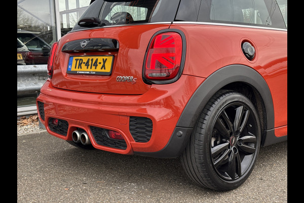 MINI Mini 2.0 Cooper S JCW | NL-auto | Pano | Leder | Stoelverw. | H&K | Sportuitlaat