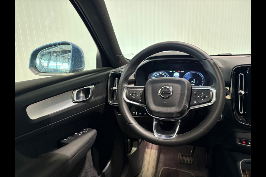 Volvo XC40 T4 Aut. Plug-in hybrid Plus Bright CC Luxe Stoelen Navi Parkeercamera 211pk