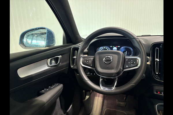 Volvo XC40 T4 Aut. Plug-in hybrid Plus Bright CC Luxe Stoelen Navi Parkeercamera 211pk