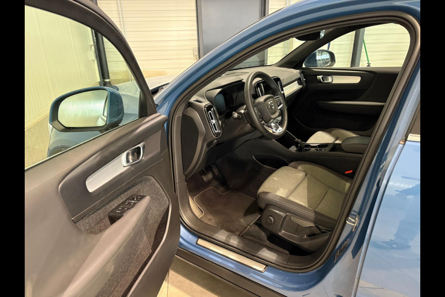 Volvo XC40 T4 Aut. Plug-in hybrid Plus Bright CC Luxe Stoelen Navi Parkeercamera 211pk