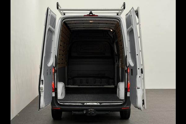 Mercedes-Benz Sprinter L2H2 FWD Automaat Airco Cruise Control Navi Trekhaak Imperiaal