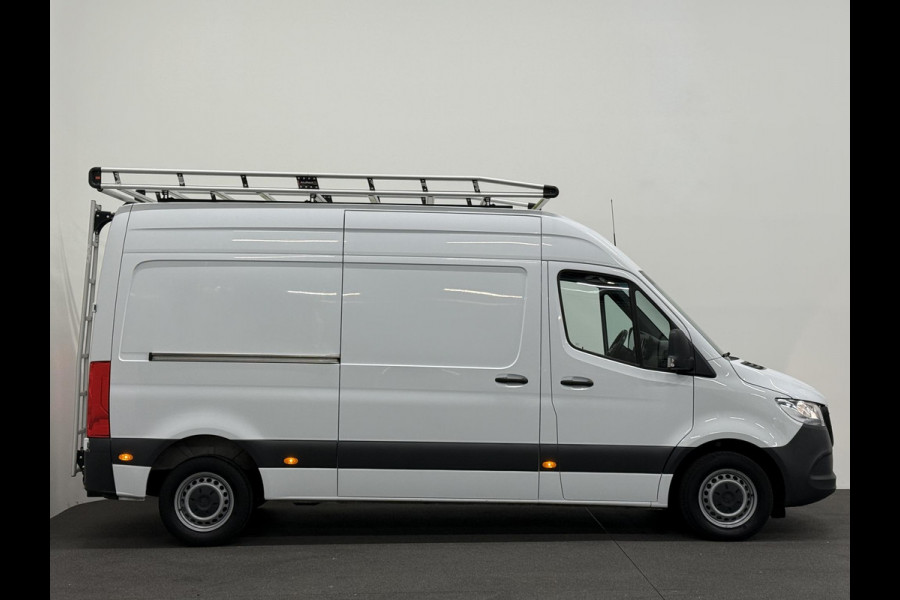 Mercedes-Benz Sprinter L2H2 FWD Automaat Airco Cruise Control Navi Trekhaak Imperiaal
