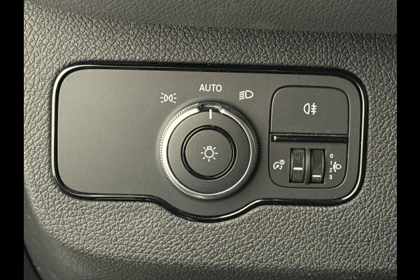 Mercedes-Benz Sprinter L2H2 FWD Automaat Airco Cruise Control Navi Trekhaak Imperiaal
