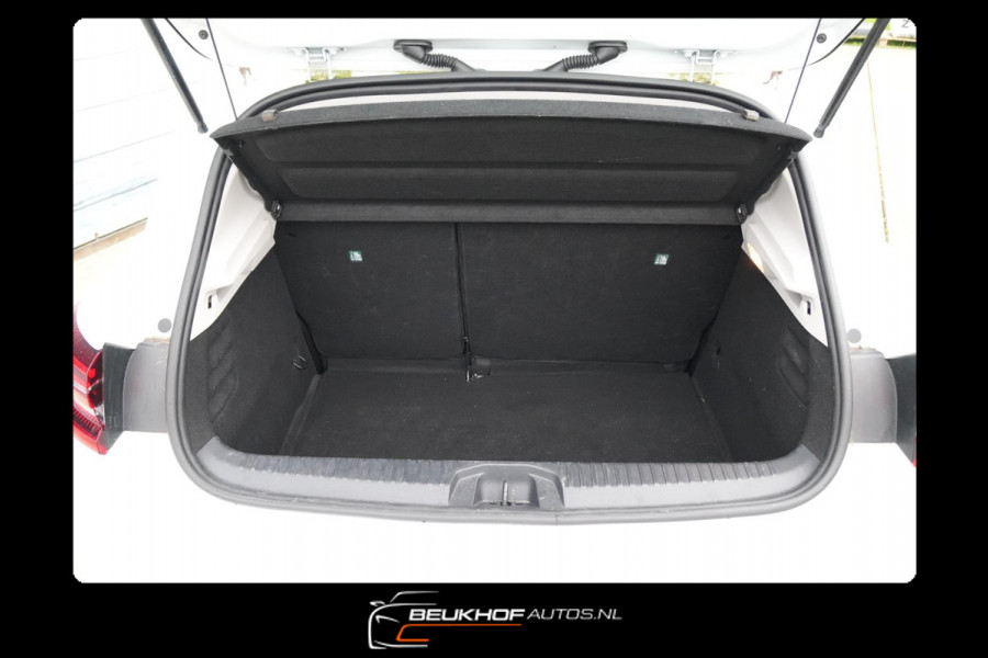 Renault Clio 1.0 TCe Intens Half Leer Carplay Parkeersensor