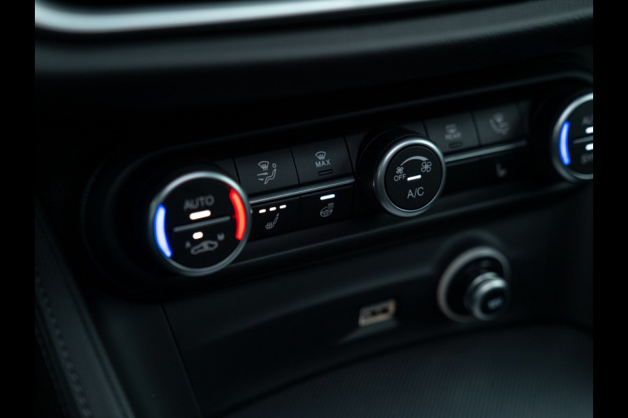 Alfa Romeo Stelvio 2.0T 280pk AWD Veloce | Pano-dak | Adapt. cruise | Performance Pack | CarPlay