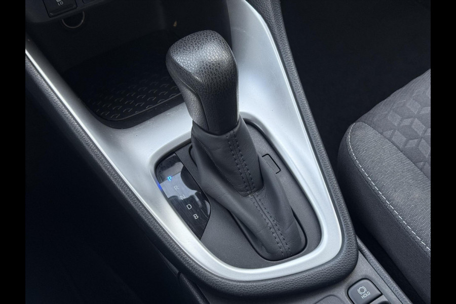 Toyota Yaris 1.5 Hybrid Dynamic Plus | Stoelverwarming, 16 inch, LED, Apple CarPlay/Android Auto, Parkeercamera, Keyless