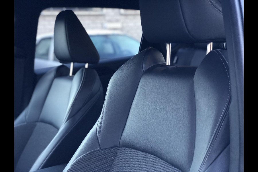 Toyota Bz4x 71,4 kWh 204pk Dynamic | Groot scherm, 360 Camera, Parkeersensoren, Elektrische achterklep, LED, Stoel + Stuurverwarming