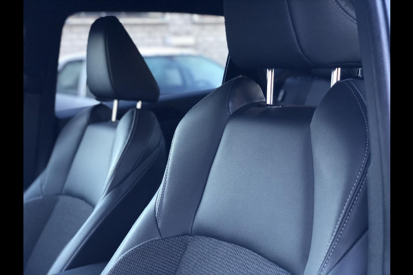 Toyota Bz4x 71,4 kWh 204pk Dynamic | Groot scherm, 360 Camera, Parkeersensoren, Elektrische achterklep, LED, Stoel + Stuurverwarming