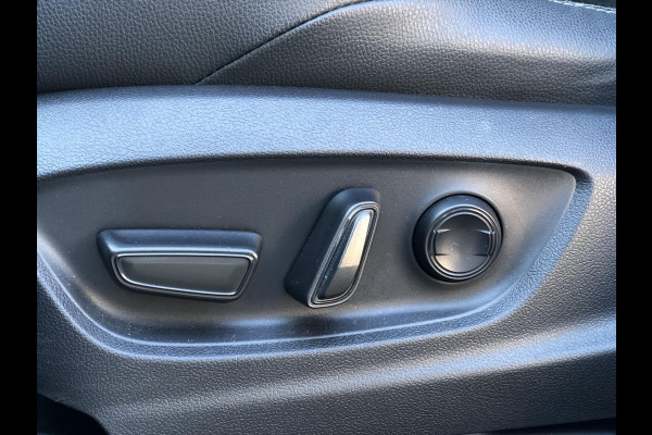 Toyota Bz4x 71,4 kWh 204pk Dynamic | Groot scherm, 360 Camera, Parkeersensoren, Elektrische achterklep, LED, Stoel + Stuurverwarming