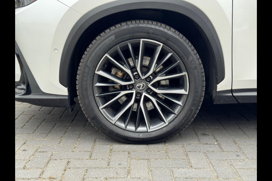 Lexus NX 450h+ AWD President Line | Trekhaak, Mark Levinson, Geheugenfunctie, Stoelventilatie, 360 camera, 20 inch, Stuurverwarming