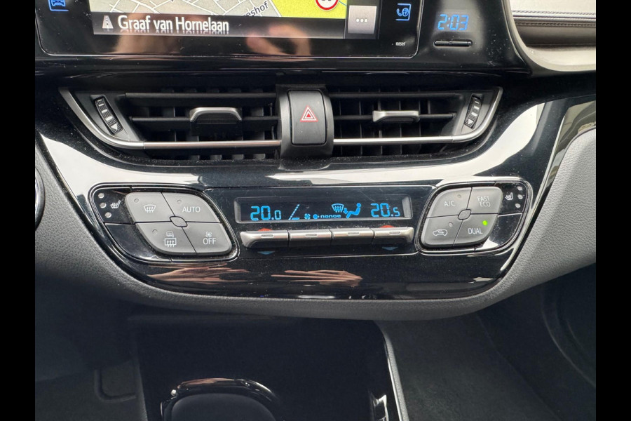 Toyota C-HR 1.8 Hybrid Executive | Stoelverwarming, Navigatie, Keyless, Leer/Stof, 18 Inch