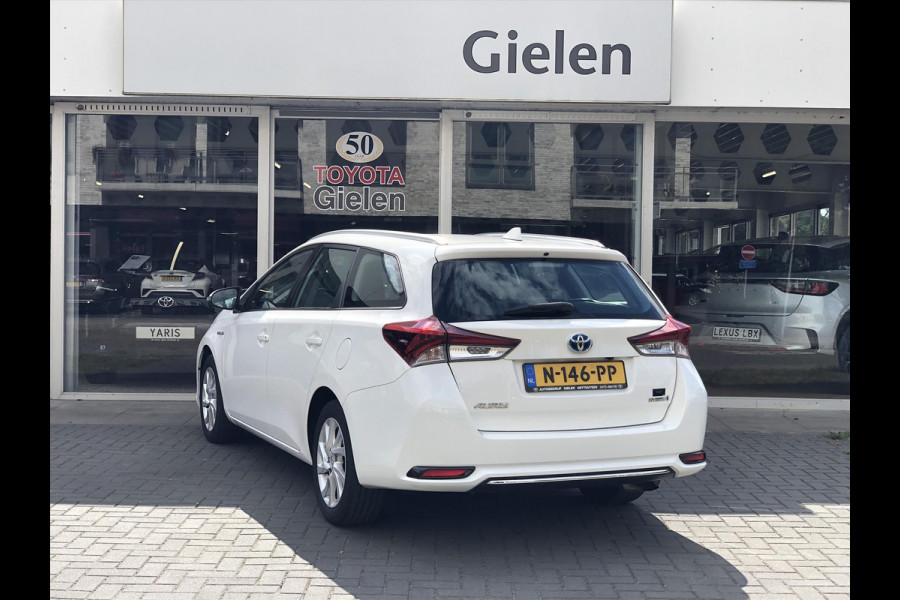 Toyota Auris 1.8 Hybrid Dynamic Ultimate | Climate control, Stoelverwarming, Navigatie, Achteruitrijcamera, Cruise control