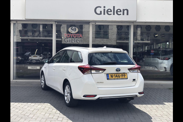 Toyota Auris 1.8 Hybrid Dynamic Ultimate | Climate control, Stoelverwarming, Navigatie, Achteruitrijcamera, Cruise control