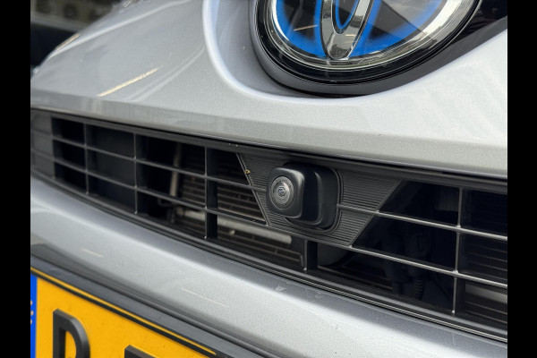 Toyota RAV4 2.5 Hybrid AWD Executive Business | 360 camera, Stoel/stuurverwarming, Adaptive cruise control, Navigatie, 1.650KG trekgewicht