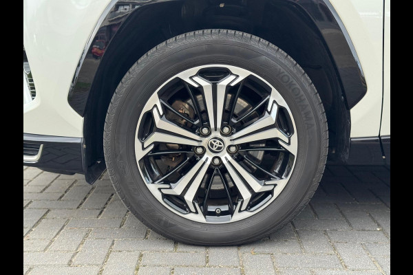 Toyota RAV4 2.5 Plug-in Hybrid AWD Bi-Tone Plus | Head up display, JBL, Leer, Geheugenfunctie, 360 camera, Stuurverwarming, Blind Spot
