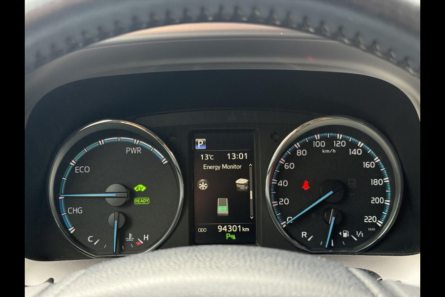 Toyota RAV4 2.5 Hybrid AWD Style | Navigatie, Stoel + Stuurverwarming, Parkeersensoren, Keyless, 18 inch, 1.650KG Trekgewicht, 4X4