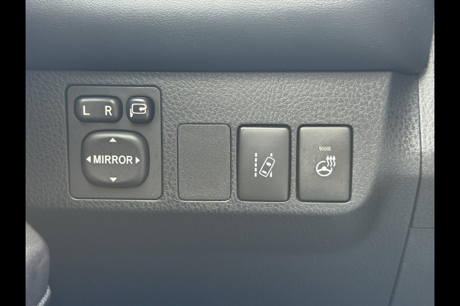 Toyota RAV4 2.5 Hybrid AWD Style | Navigatie, Stoel + Stuurverwarming, Parkeersensoren, Keyless, 18 inch, 1.650KG Trekgewicht, 4X4