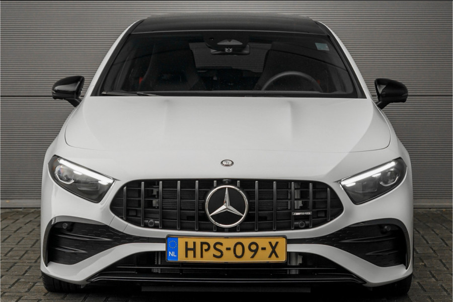 Mercedes-Benz A-Klasse AMG 35 4MATIC Night Pano 360° Nieuwstaat