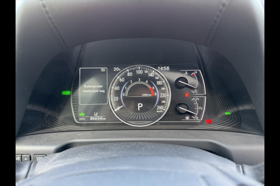 Lexus ES 300h Business Line | Schuifdak, Groot scherm, Stoel + Stuurverwarming, Dodehoekherkenning, Parkeersensoren, CarPlay