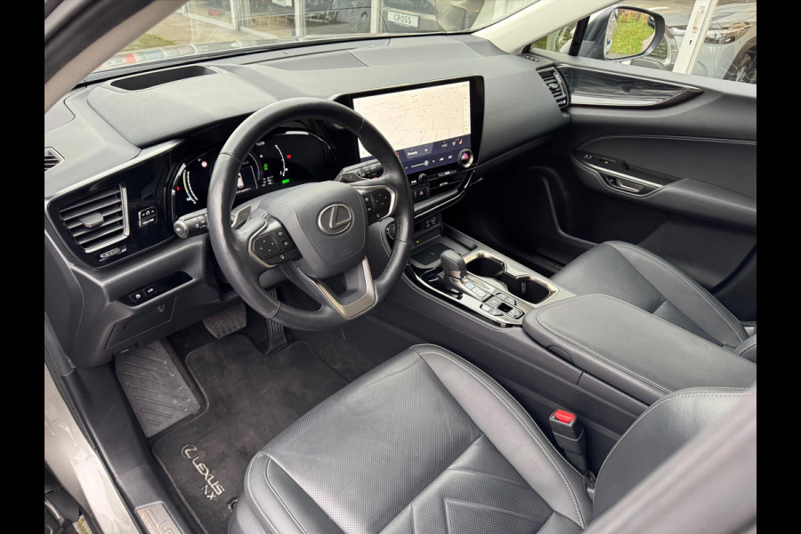 Lexus NX 450h+ AWD Executive Line | Head up display, 20 inch, Geheugenfunctie, Stoelventilatie, 360 Camera, Groot scherm, Dodehoekherkenn