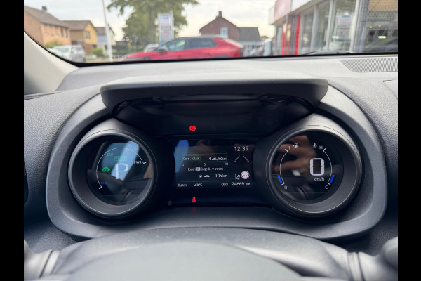 Toyota Yaris 1.5 Hybrid Dynamic | Stoelverwarming, Keyless, Apple Carplay/Android auto, Parkeercamera, LED