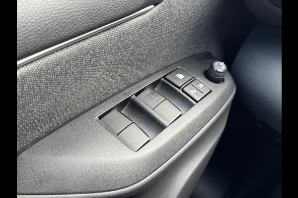 Toyota Yaris 1.5 Hybrid Dynamic | Stoelverwarming, Keyless, Apple Carplay/Android auto, Parkeercamera, LED