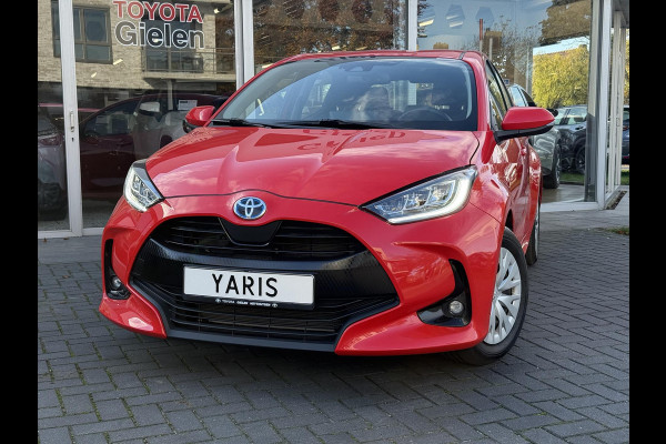Toyota Yaris 1.5 Hybrid Dynamic | Stoelverwarming, Keyless, Apple Carplay/Android auto, Parkeercamera, LED