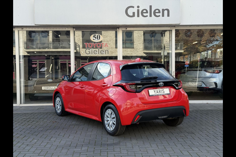 Toyota Yaris 1.5 Hybrid Dynamic | Stoelverwarming, Keyless, Apple Carplay/Android auto, Parkeercamera, LED