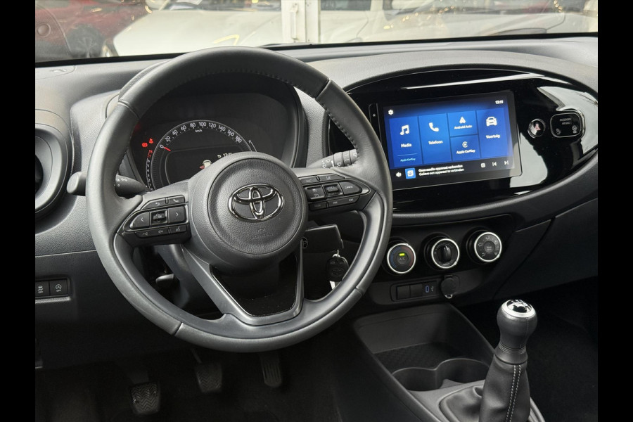 Toyota Aygo X 1.0 VVT-i MT Play | Eerste eigenaar, Apple CarPlay/Android Auto, Parkeercamera, Airconditioning, BTW Auto