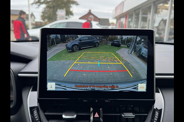 Toyota Corolla Cross 1.8 Hybrid Style | Dodehoekdetectie, Elektrische achterklep, Stoel + stuurverwarming, 18 inch, Apple carplay/Android auto