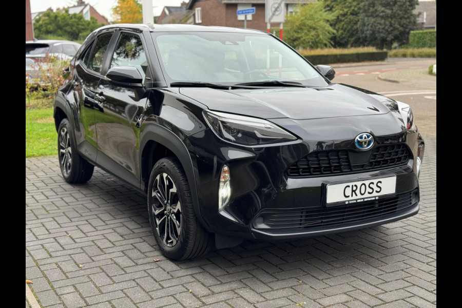 Toyota Yaris Cross 1.5 Hybrid Active Plus | 17 inch Lichtmetalen velgen, Apple CarPlay/Android Auto, Parkeercamera, Adaptive cruise control