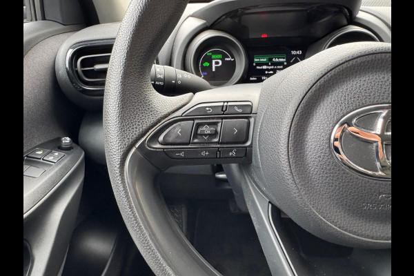 Toyota Yaris Cross 1.5 Hybrid Active Plus | 17 inch Lichtmetalen velgen, Apple CarPlay/Android Auto, Parkeercamera, Adaptive cruise control