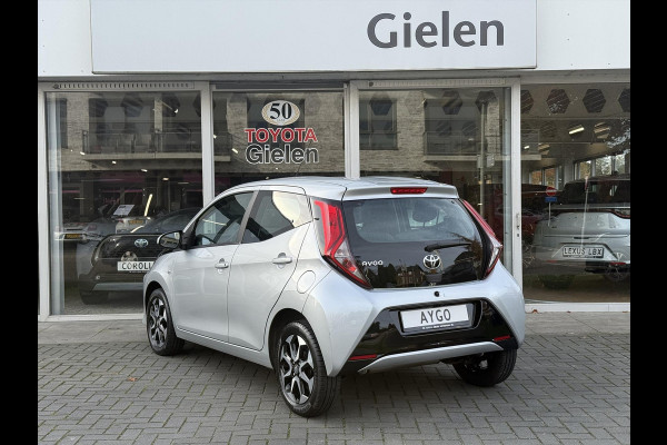 Toyota Aygo 1.0 VVT-i Automaat X-Joy | Lichtmetalen velgen, Apple CarPlay/Android auto, Parkeercamera, In hoogte verstelbare stoel