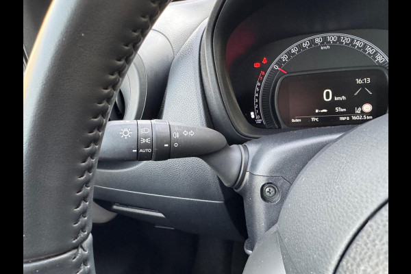 Toyota Aygo X 1.0 VVT-i MT Play | Eerste eigenaar, Apple CarPlay/Android auto, Airco, Parkeercamera, Adaptive cruise control