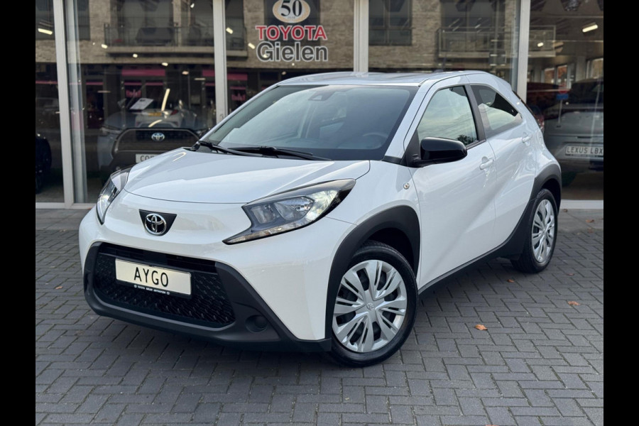 Toyota Aygo X 1.0 VVT-i MT Play | Eerste eigenaar, Apple CarPlay/Android auto, Airco, Parkeercamera, Adaptive cruise control