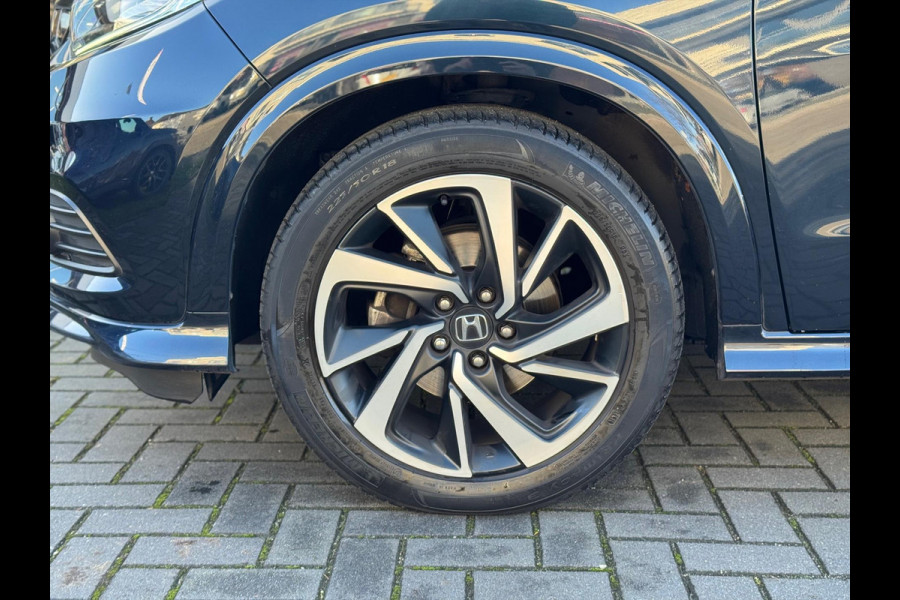 Honda HR-V 1.5 i-VTEC CVT Executive | Eerste eigenaar, Trekhaak, Panoramadak, LED, Stoelverwarming, DAB, Parkeersensoren