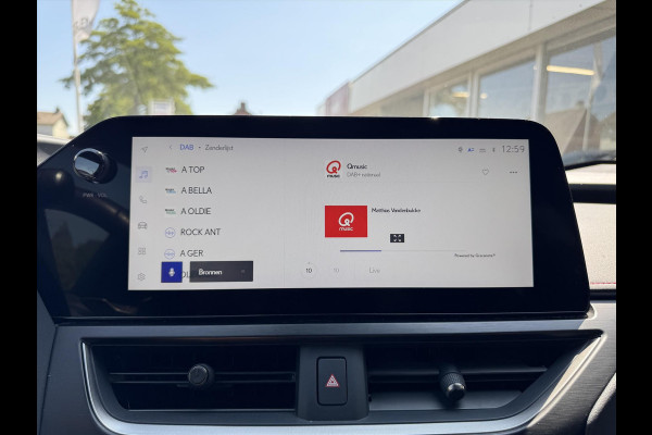 Lexus UX 250h F Sport Line | Facelift, Head up display, Blind Spot, 18 inch, Parkeersensoren, Stoel + Stuurverwarming, Groot scherm