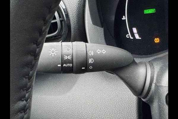 Toyota Yaris Cross 1.5 Hybrid First Edition Plus | Parkeersensoren, Stoel + Stuurverwarming, 17 inch, Privacy Glass