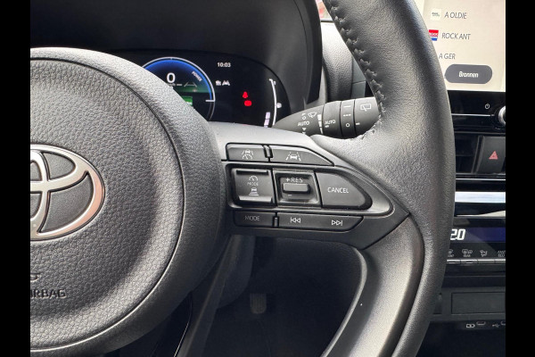 Toyota Yaris Cross 1.5 Hybrid First Edition Plus | Parkeersensoren, Stoel + Stuurverwarming, 17 inch, Privacy Glass