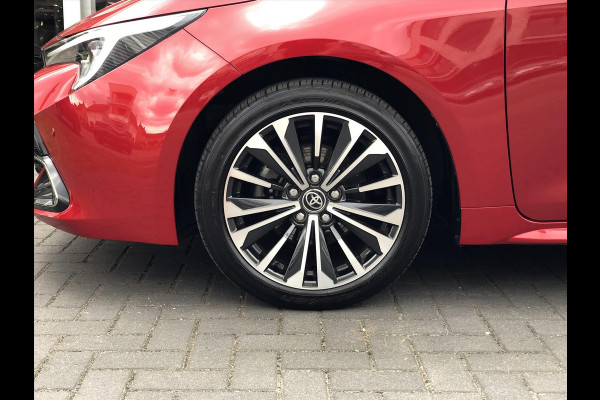 Toyota Corolla Touring Sports 1.8 Hybrid Dynamic Plus | Dodehoekherkenning, Parkeersensoren, Stoel + Stuurverwarming, Facelift!