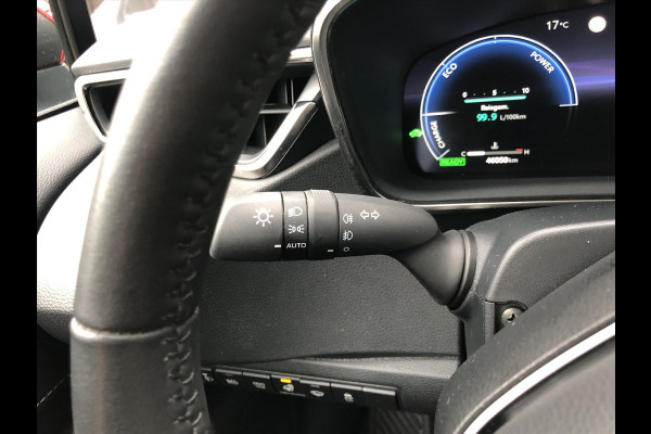 Toyota Corolla Touring Sports 1.8 Hybrid Dynamic Plus | Dodehoekherkenning, Parkeersensoren, Stoel + Stuurverwarming, Facelift!