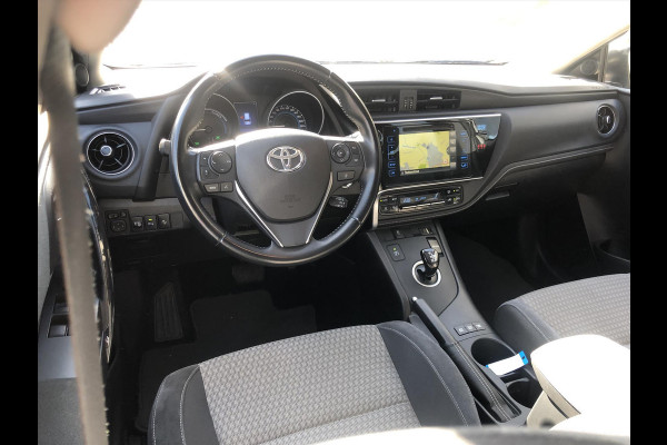 Toyota Auris Touring Sports 1.8 Hybrid Black Edition Go | Trekhaak, Parkeersensoren, Navigatie, Keyless, Safety Sense, Camera