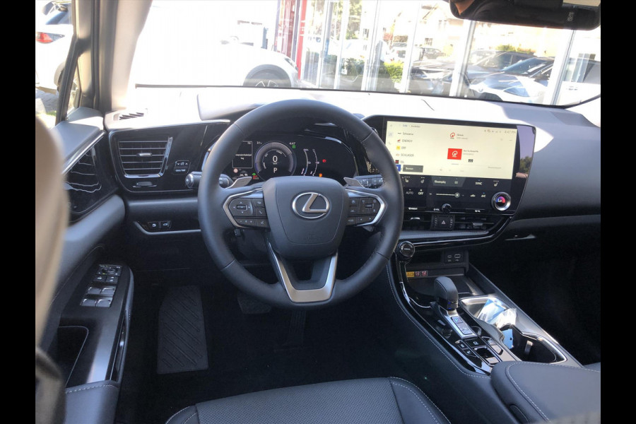 Lexus NX 450h+ AWD Luxury Line Plus | Panoramadak, 360 Camera, Leer, Groot scherm, Dodehoekherkenning, Stoel + Stuurverwarming