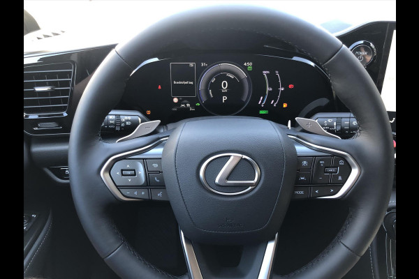 Lexus NX 450h+ AWD Luxury Line Plus | Panoramadak, 360 Camera, Leer, Groot scherm, Dodehoekherkenning, Stoel + Stuurverwarming