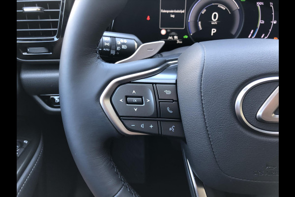 Lexus NX 450h+ AWD Luxury Line Plus | Panoramadak, 360 Camera, Leer, Groot scherm, Dodehoekherkenning, Stoel + Stuurverwarming