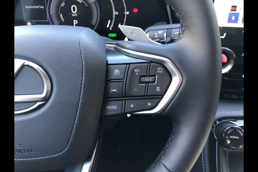 Lexus NX 450h+ AWD Luxury Line Plus | Panoramadak, 360 Camera, Leer, Groot scherm, Dodehoekherkenning, Stoel + Stuurverwarming