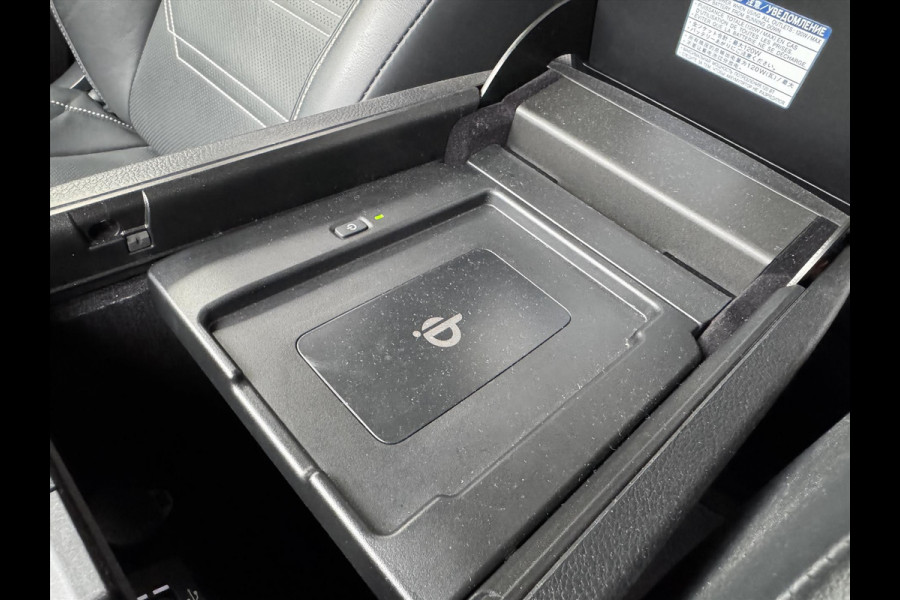 Lexus NX 300h AWD Luxury Line | Groot Scherm, Adaptive cruise control, Leer, Stoelverwarming, Parkeersensoren, Elektrische achterklep, 18