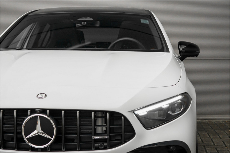 Mercedes-Benz A-Klasse AMG 35 4MATIC Night Pano 360° Nieuwstaat