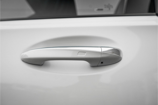 Mercedes-Benz A-Klasse AMG 35 4MATIC Night Pano 360° Nieuwstaat